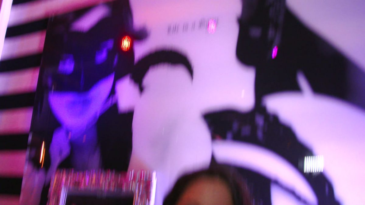 Plus Proche De Vous, Fashion Fair